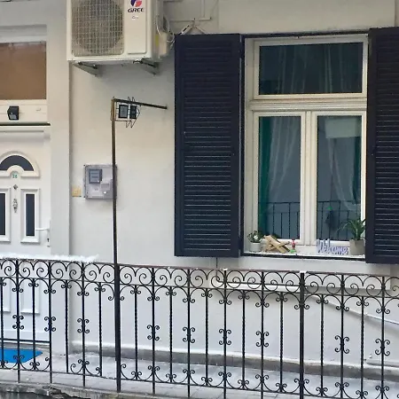 Jewelry Box In Appartamento Budapest