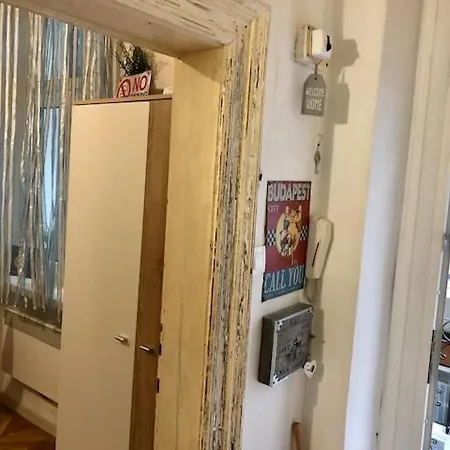 Jewelry Box In Apartman