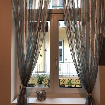 Apartman Jewelry Box In Budapest