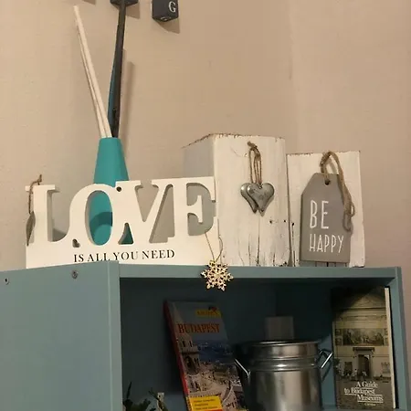 Apartman Jewelry Box In